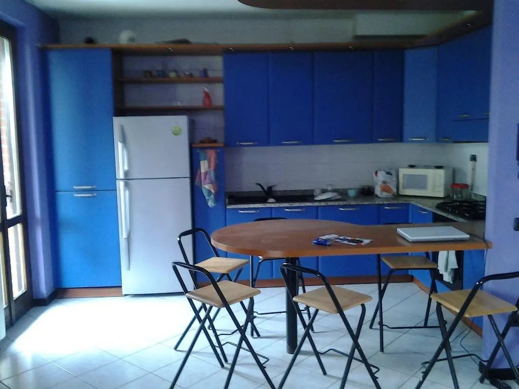 Villetta Rossini: Shared Apartment with Taxi Service Valbrembo