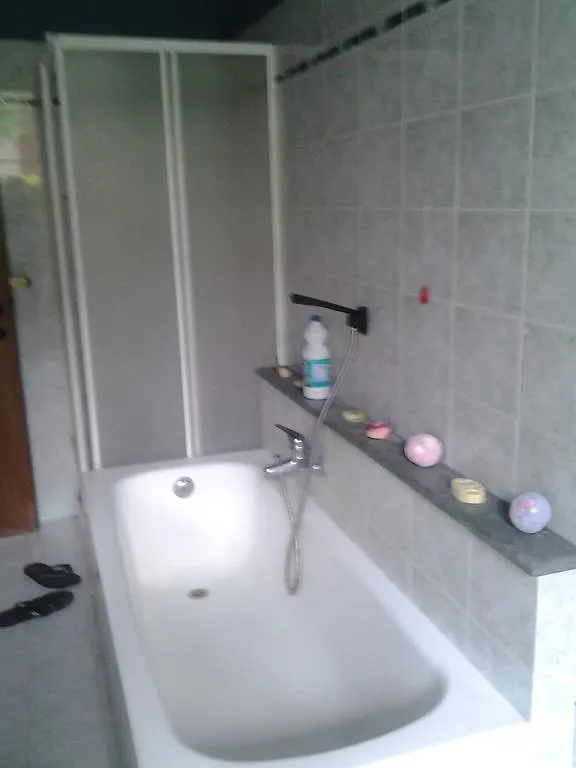 Villetta Rossini: Shared Apartment with Taxi Service Valbrembo