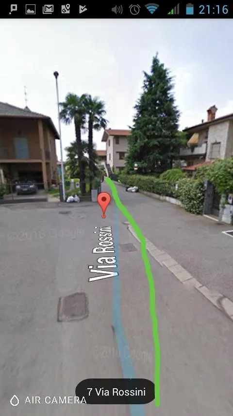 Villetta Rossini: Shared Apartment with Taxi Service Valbrembo Guest house