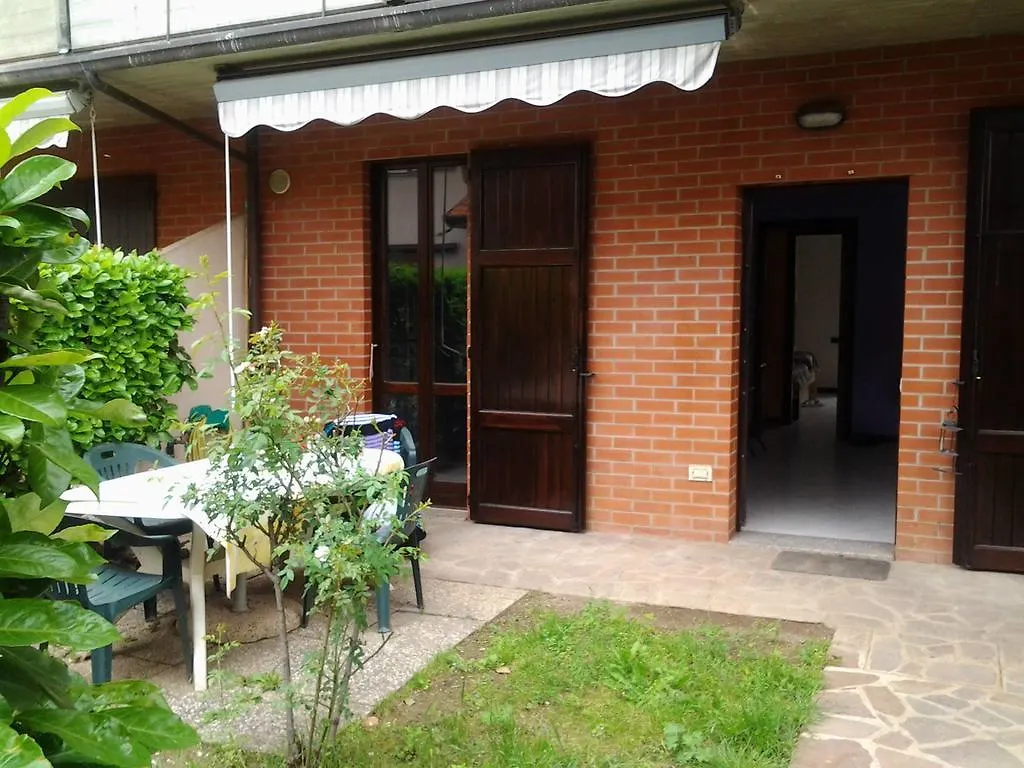 Villetta Rossini: Shared Apartment with Taxi Service Valbrembo Italy